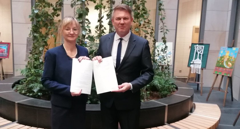 Inwestycje, Budowa pumptracków dofinansowaniem - zdjęcie, fotografia